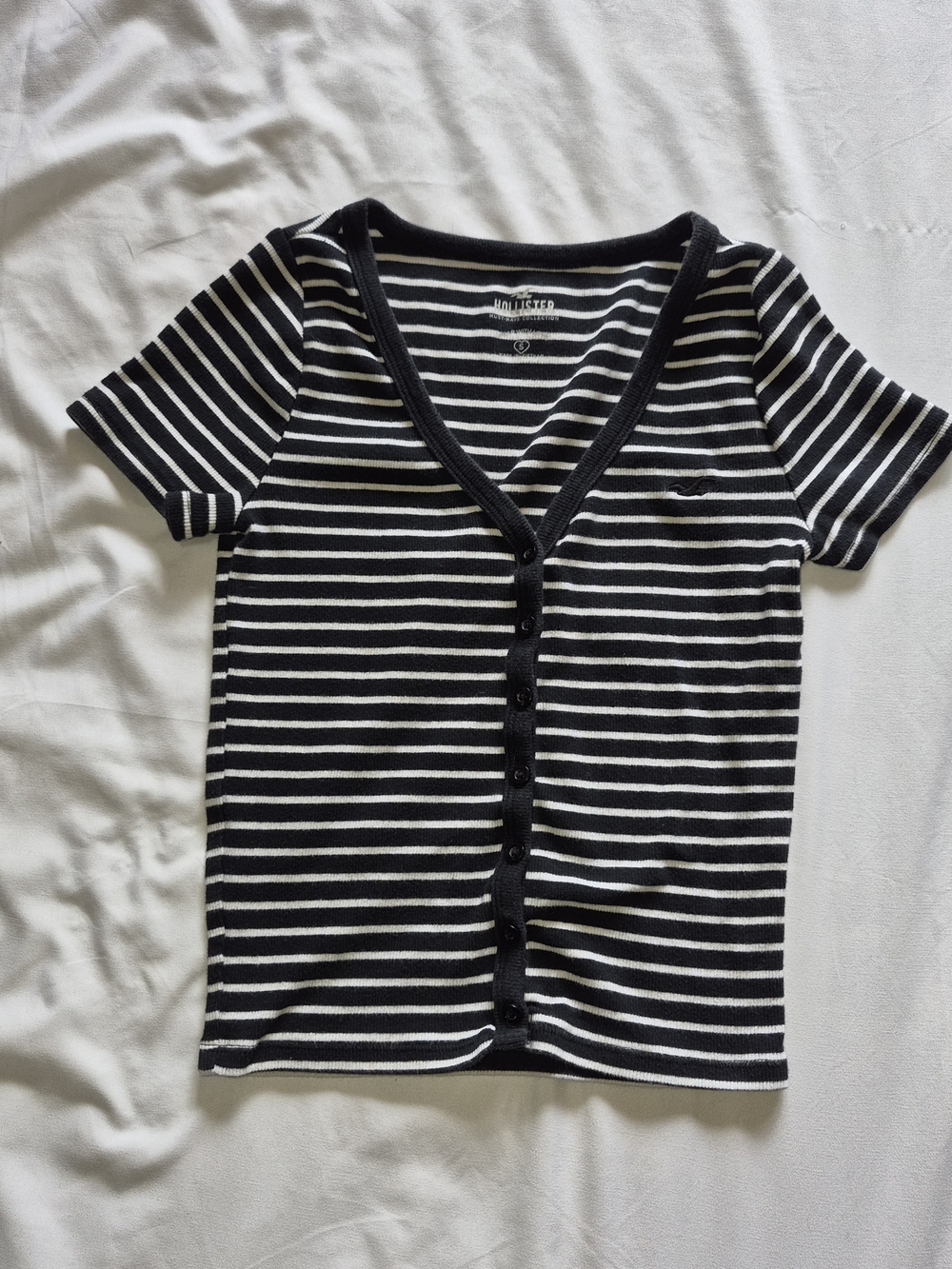 Hollister Black and White Striped V-Neck Button Front Top Size S